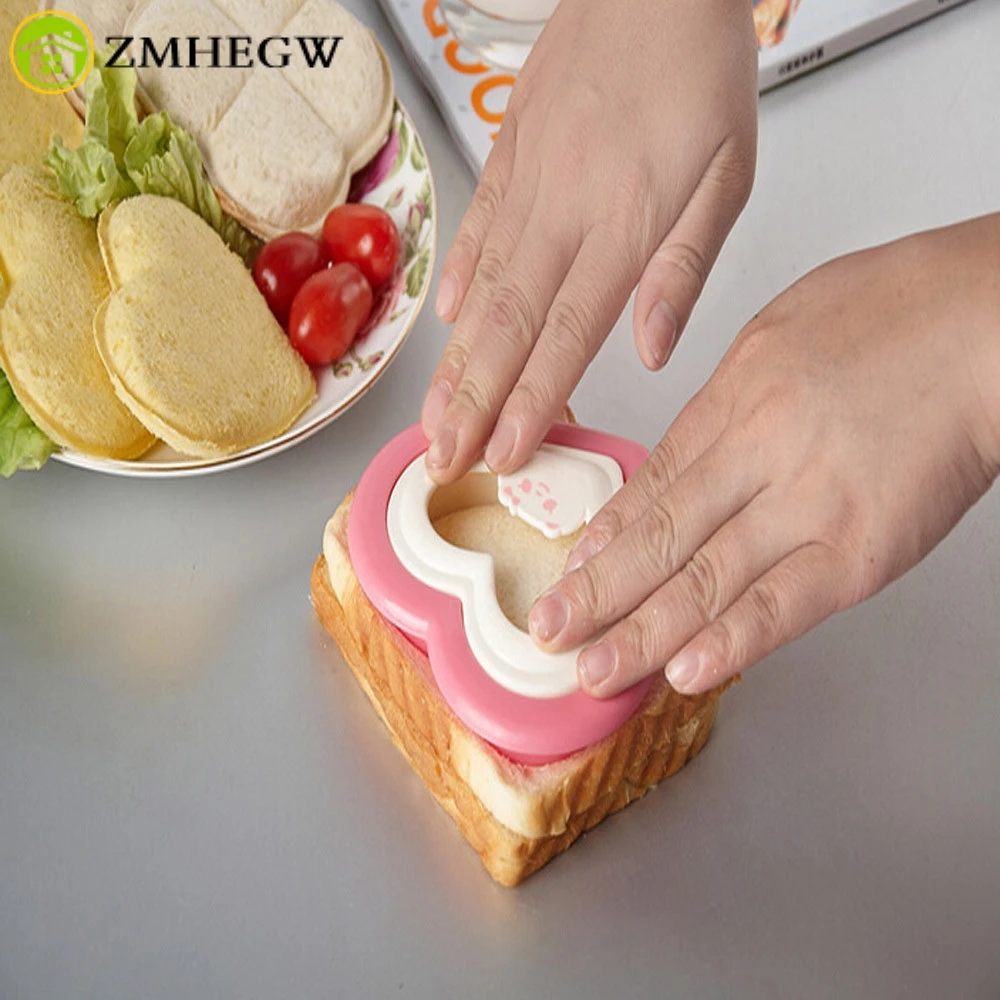 

Sandwich Cutter Bread Biscuits Embossed Device Cake Tools Making kitchen baking tools Heart Shaped Rice Balls Lunch Mould box