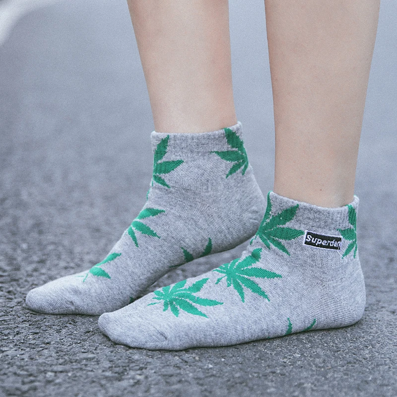 Green maple leaf design Couples Ankle Socks Trend Hip hop Style Pure Cotton Casual Socks for Men