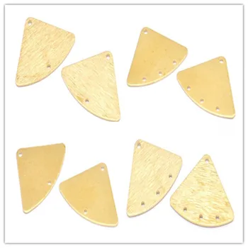 

12-24P Raw Brass fan 2-4Holes (Nickel Free and Lead Free). (18x26x0.60mm) D902.D904.D901.D903..