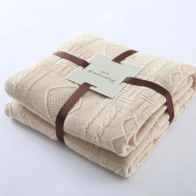 Knitted blanket high quality 127*153cm cotton knitted with warm fleece
