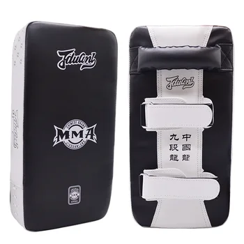 

High Quality PU Leather MMA Kick Boxing Foot Target Fight Square Muay Thai Pads Punching Pads Printed Sport Training Equipment
