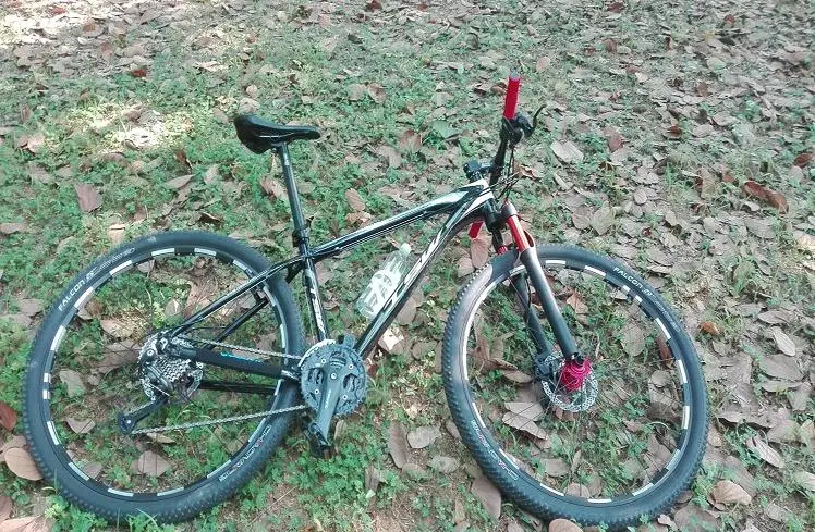 Discount Kalosse Hot selling   29inch mountain bike  24/27/30 speed  tyre dirt bike MTB  mountain bicycle  29er 29*19 inch tires bike 12