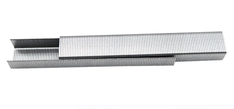 staples,staple,grapas,tackerklammern G