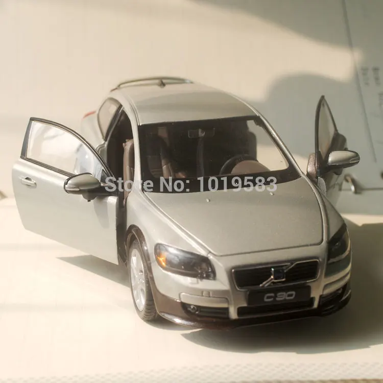 WELLY 1/24 масштабная модель автомобиля игрушки VOLVO C30 литая металлическая модель автомобиля игрушка для подарка/детей/коллекции