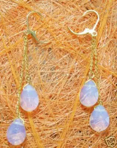 

Selling Beautiful Selling Moonstone teardrop Earring 3G5G5