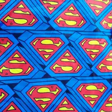 100*140 см Герой Супермен логотип хлопчатобумажная ткань для шитья материал "сделай сам" Hometextile Лоскутные штаны для мальчиков рубашка