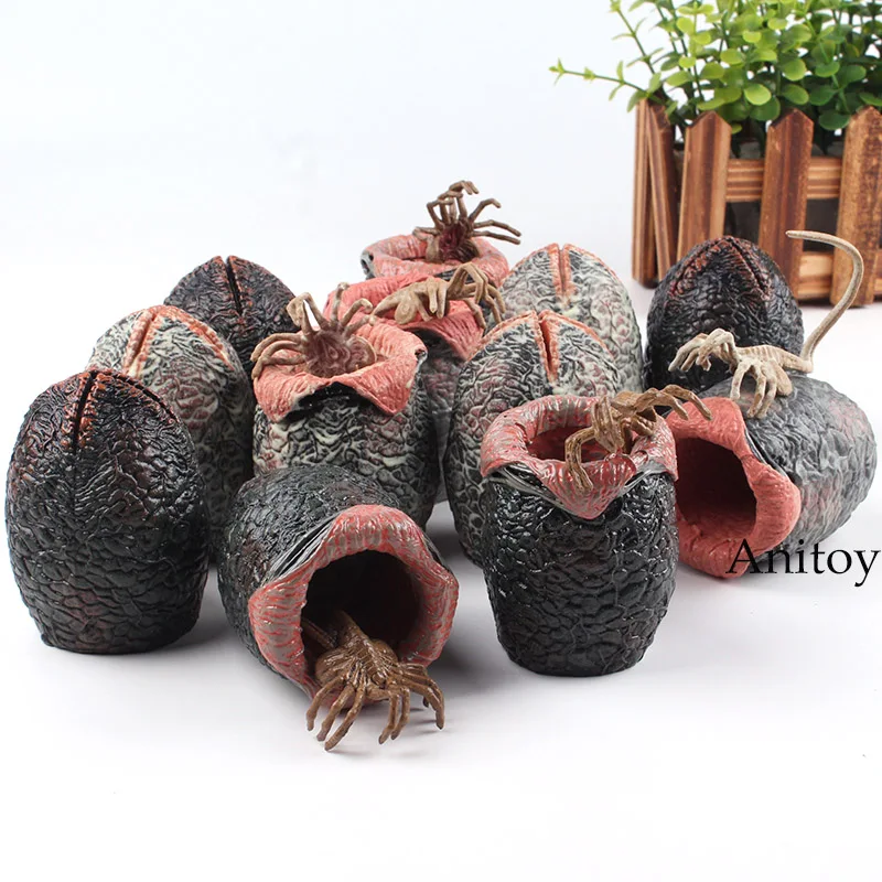 

Alien VS Predator Facehugger Prometheus Egg Fluorescence Egg Toy Prometheus Figure Facehugger Toy Luminous Halloween Gift Doll