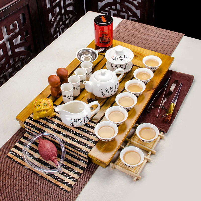 2017 New Tea Set China Style Exquisite Ceramic Tea Cup Saucers Kit With