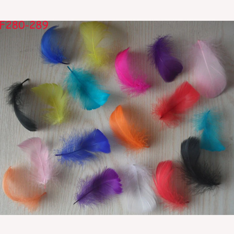 beautiful dyed goose feather DIY Christmas day decorate feather 500