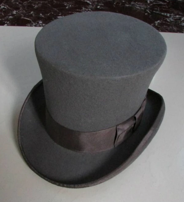 GREY TOP HAT NEW WOOL