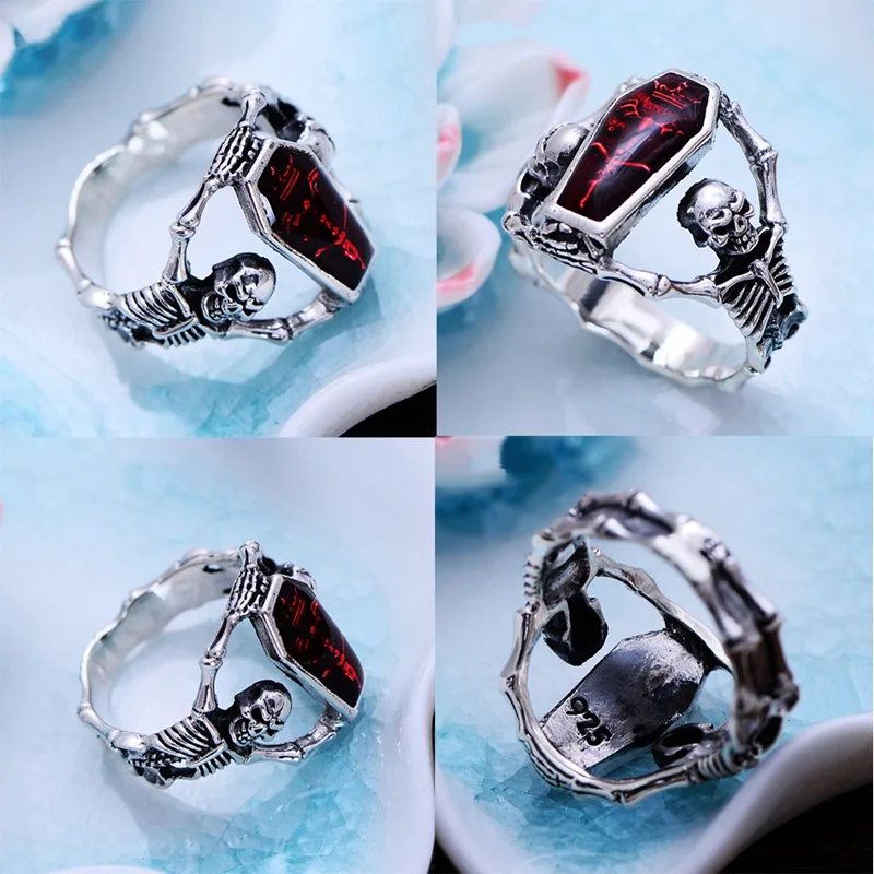 Hot Sale Vintage Silver Color Vampire Bat Skull Ring Punk Rock Style Men's Finger Ring Motorbiker Jewelry anel masculino