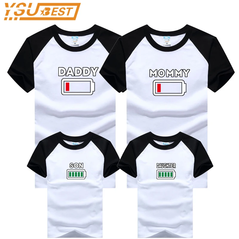 

2018 Family Matching Outfits Father Mother and Daughter Son Clothes Look Cotton Daddy T shirt Mom Mum Mommy and Me Baby Children