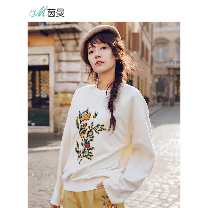 

INMAN 2019 Sport Causal Sport Applique Loose Style Embroidery Off Shoulder Sweatshirt