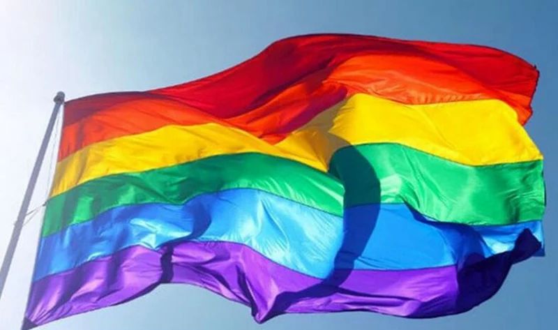pride flag patch (3)