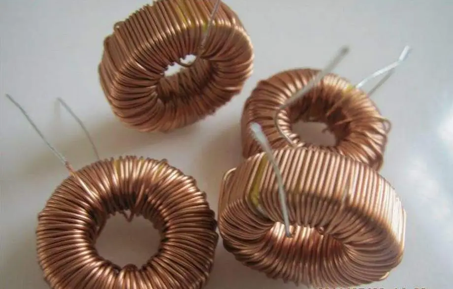 

5PCS Toroid Inductor 3A Winding Magnetic Inductance 33uH 47uH 100uH