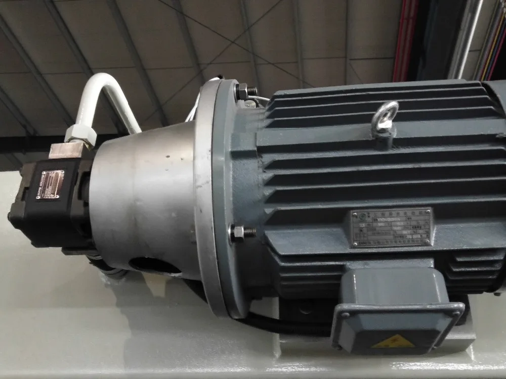 E200PS-160T4000 CN PRESS BRAKE  (2)