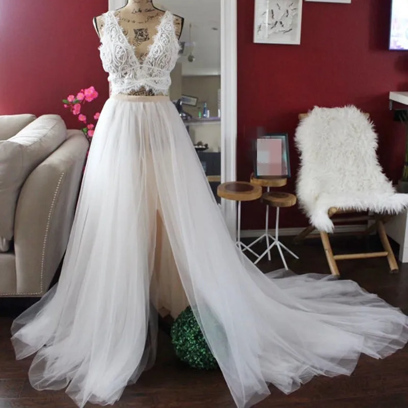 

Formal Style Full Length A Line Long Maxi Romantic Tulle Skirt with Long Train Front Split Pure White Bridal Wedding Skirts Saia