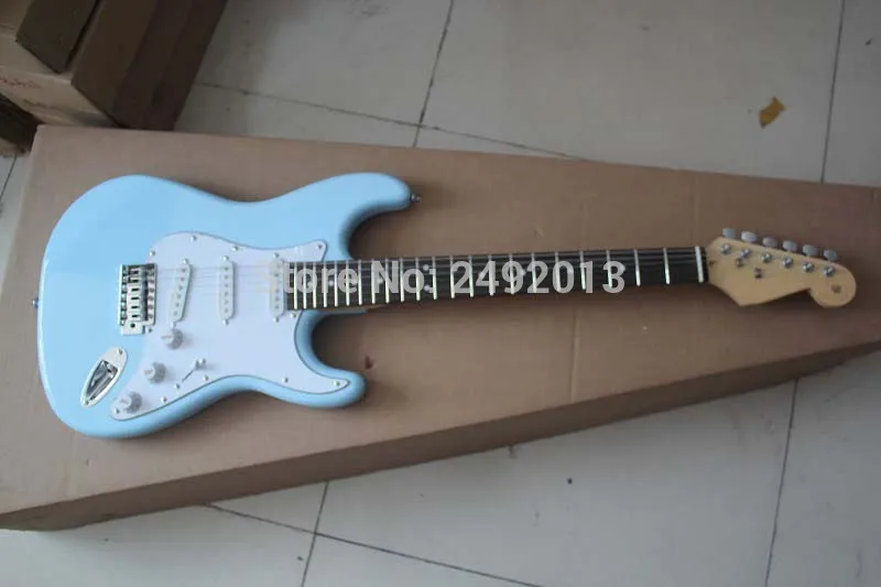 

New 6 string FD STRATOCASTER electric guitar sky blue Fingerboard maple guitar S-S-S (noise reduction pick-up) @1