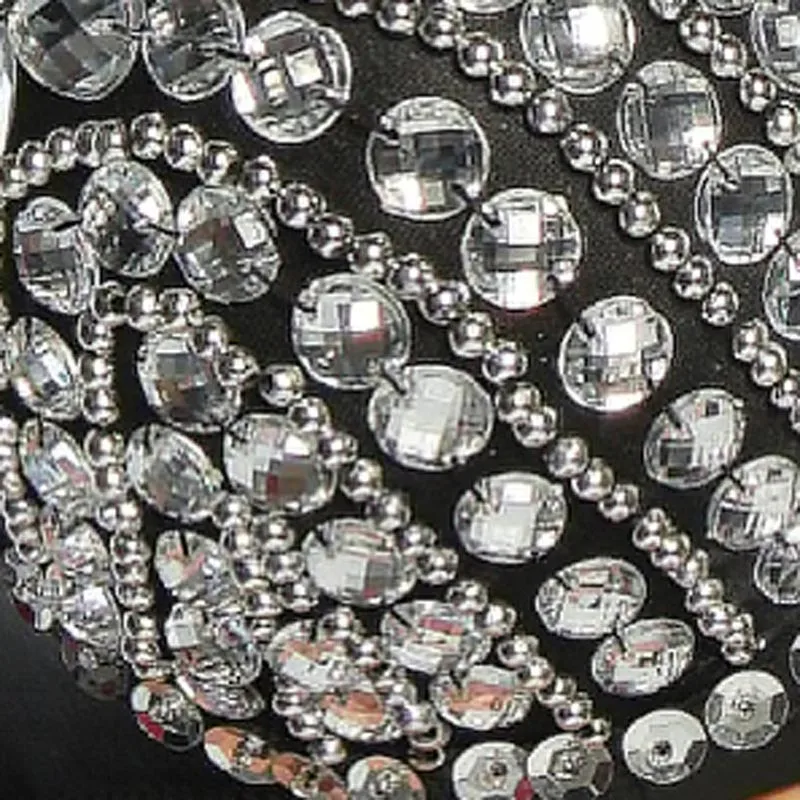 

diamond bikini 2019 Women's Fashion New Punk Lady Goth Silver Studded Bra Free Shipping 40*