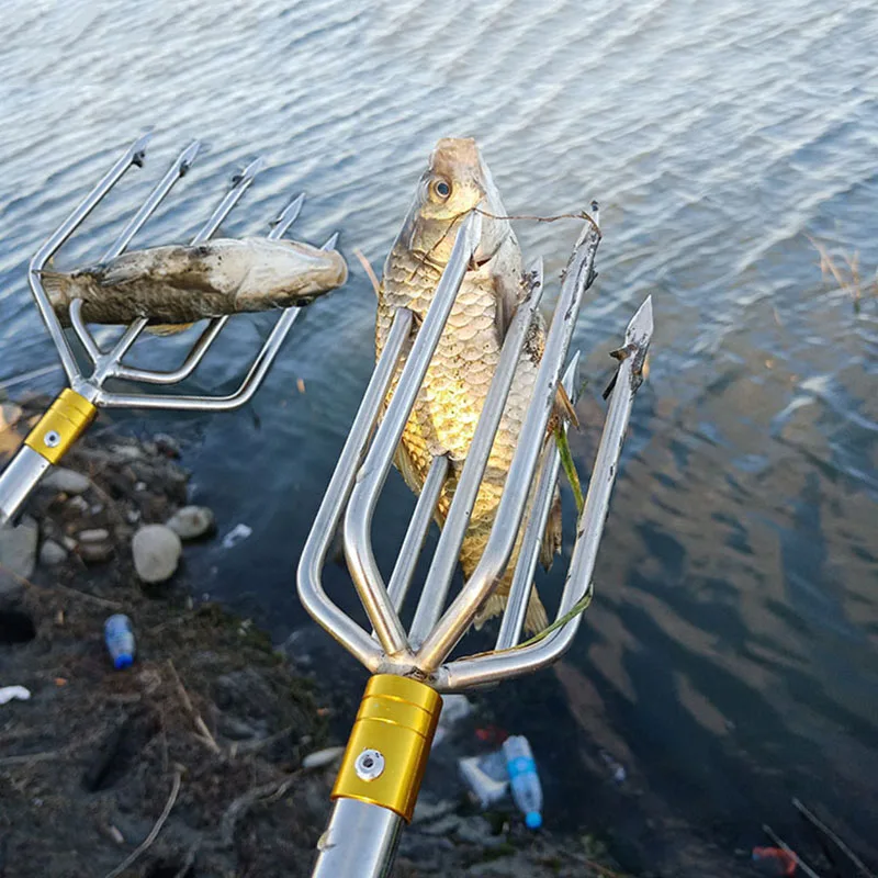 ловить острогой