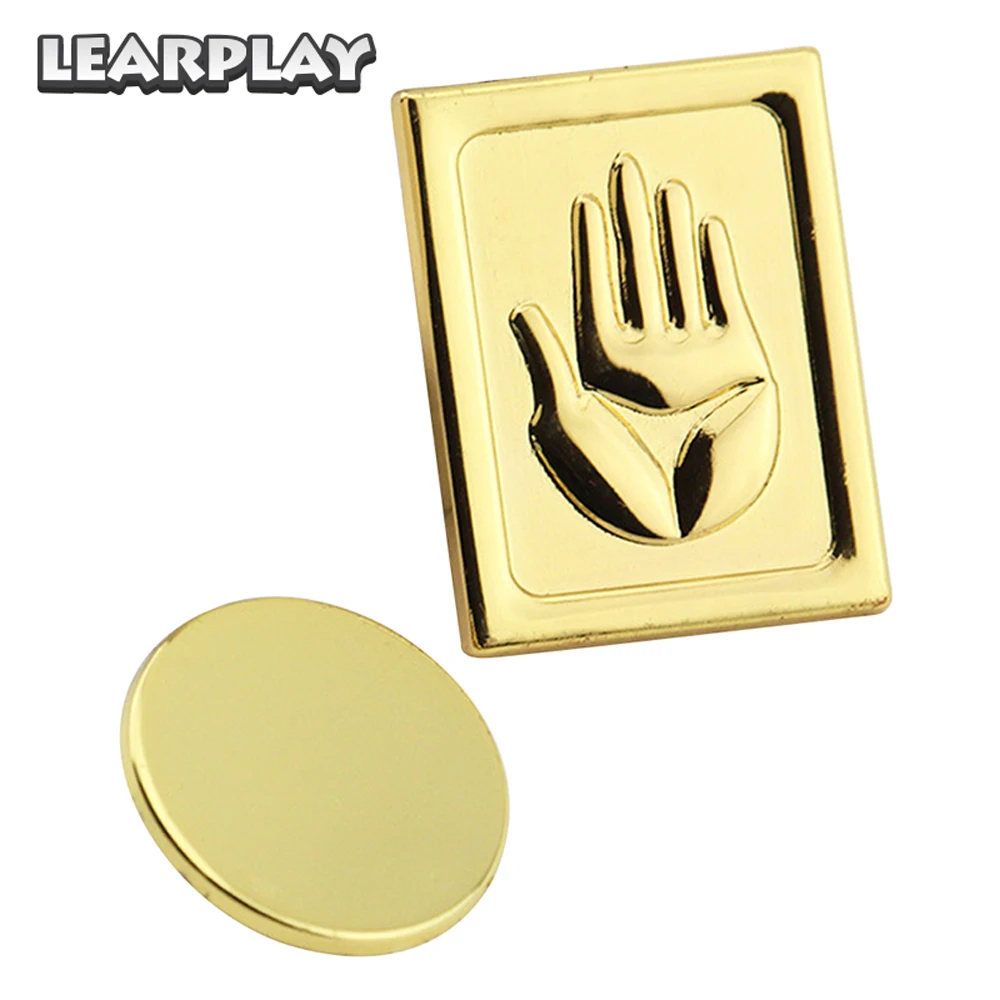 

2Pcs/Set Anime JoJo's Bizarre Adventure Pins Brooches Kujo Jotaro Hats Caps Badge Party Accessory Jewelry Halloween Props Gifts