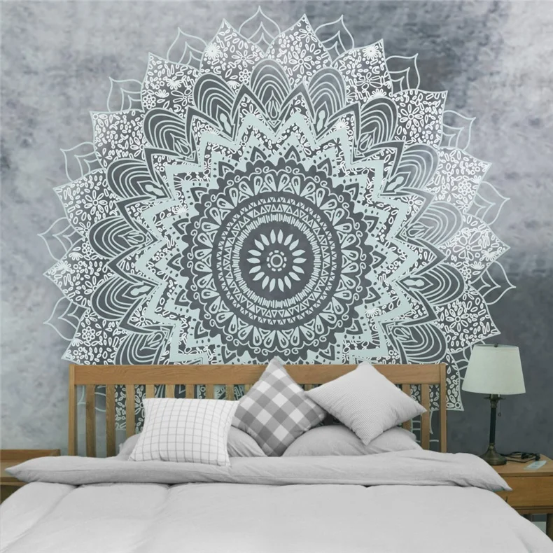 Hot Retro Gray Mandala Pattern Hanging Tapestry Soft Livingroom Wall Tapestry Home Art Polyester Tapestry Floor Carpet