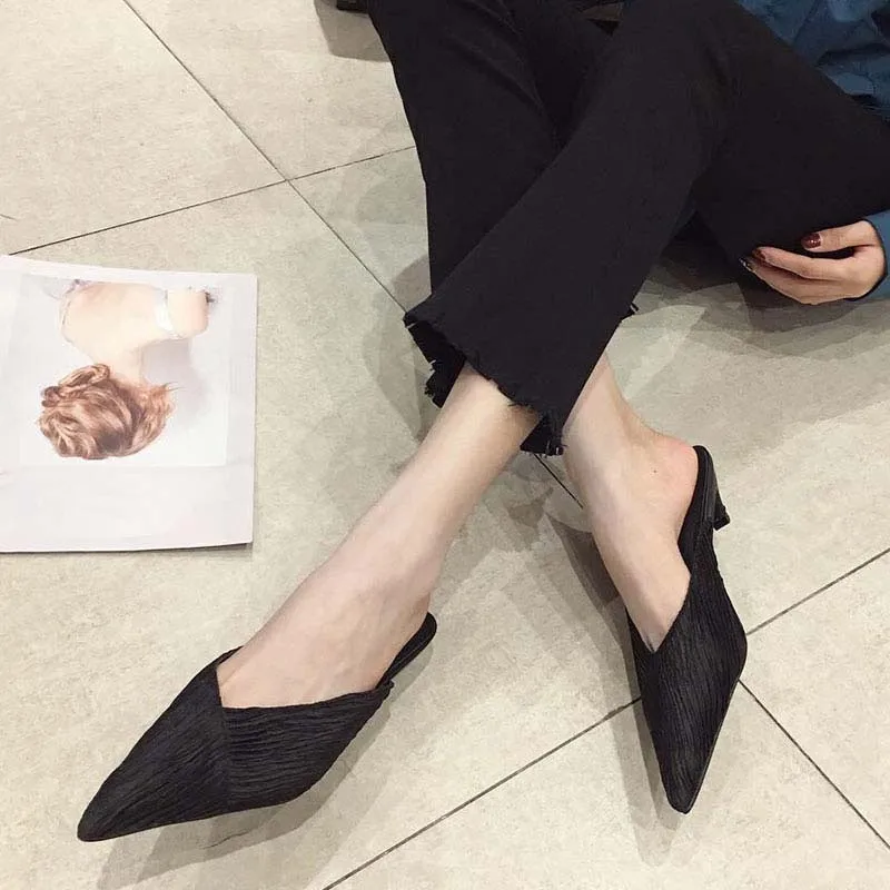 

Women Mules Summer Fashion Pleated Solid Female Slippers Pointed Toe Square Low Heel Slides Slip On Casual Comfy Outside Slipper