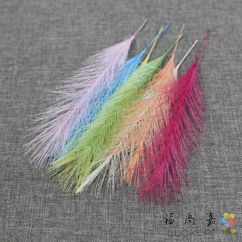 

50 PCS 22 cm Lovely Artificial Fabric Feather Grass Home Wedding Party Decoration 7 Colors Available F531