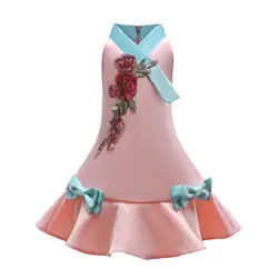Оптовая продажа Детские розовые большой маятник сезон: весна–лето Новый вышивкой для девочек платье Чонсам для маленьких детей платье