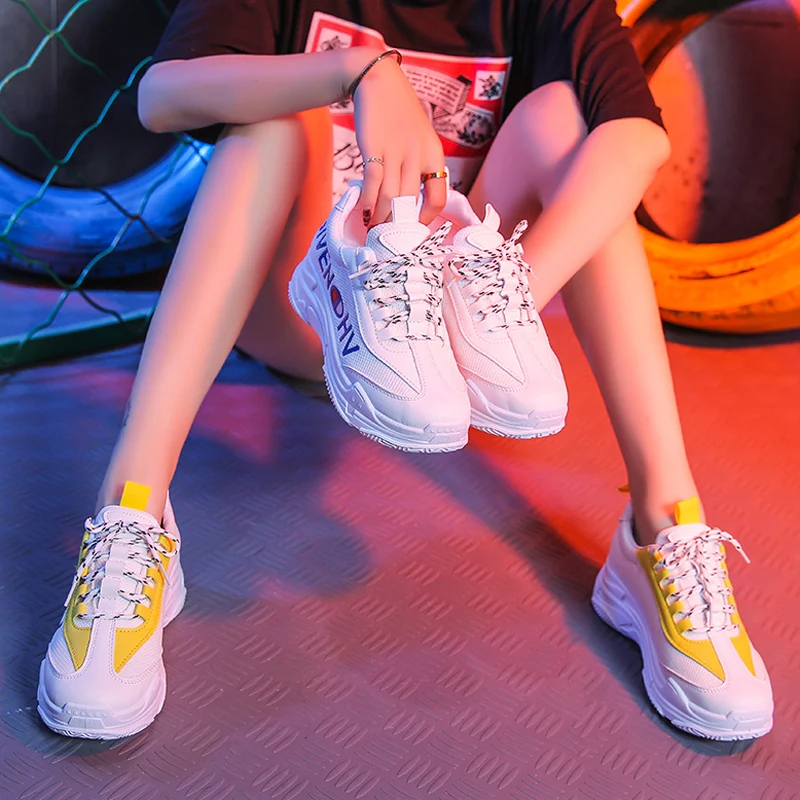 

Sports shoes female tide 2019 new spring casual students Korean version of the wild wisdom smoked old shoes