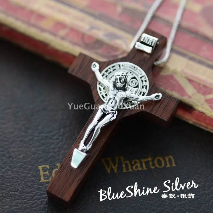 

Asg Cluci Cage Pendants Jewelry Thai Restoring Ancient Ways Is Ebony Jesus Atmospheric Men And Women With The Cross Pendant