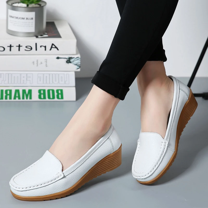 OZERSK New Woman s Shoes Real Leather Moccasins Mother Loafers Soft Leisure Flats Female Ladies Driving