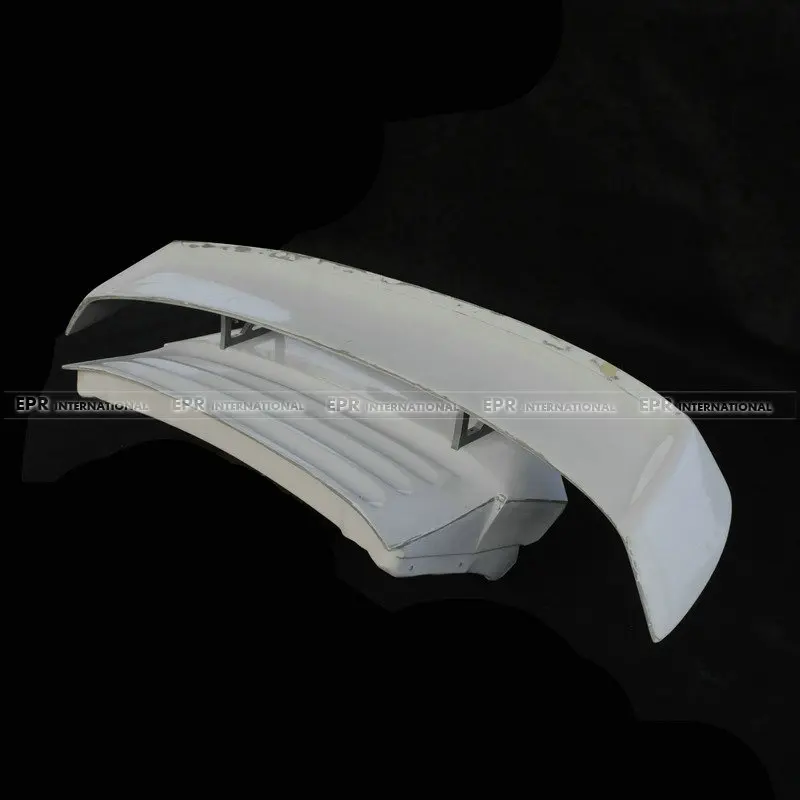 911 997 Anibal Trunk with spoiler FRP (2)_1