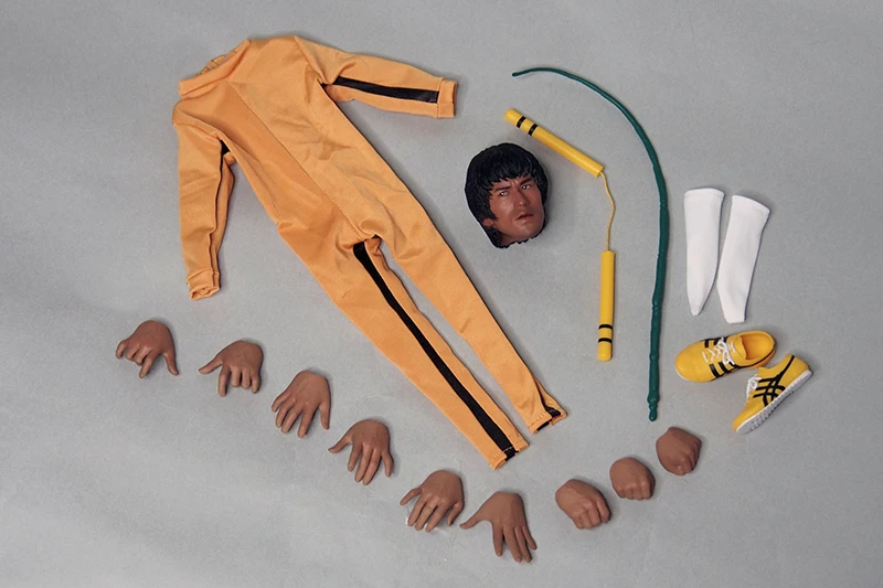 

Game of Death Bruce Lee Model 1/6 Soldiers Head Carved Clothes Suit Model