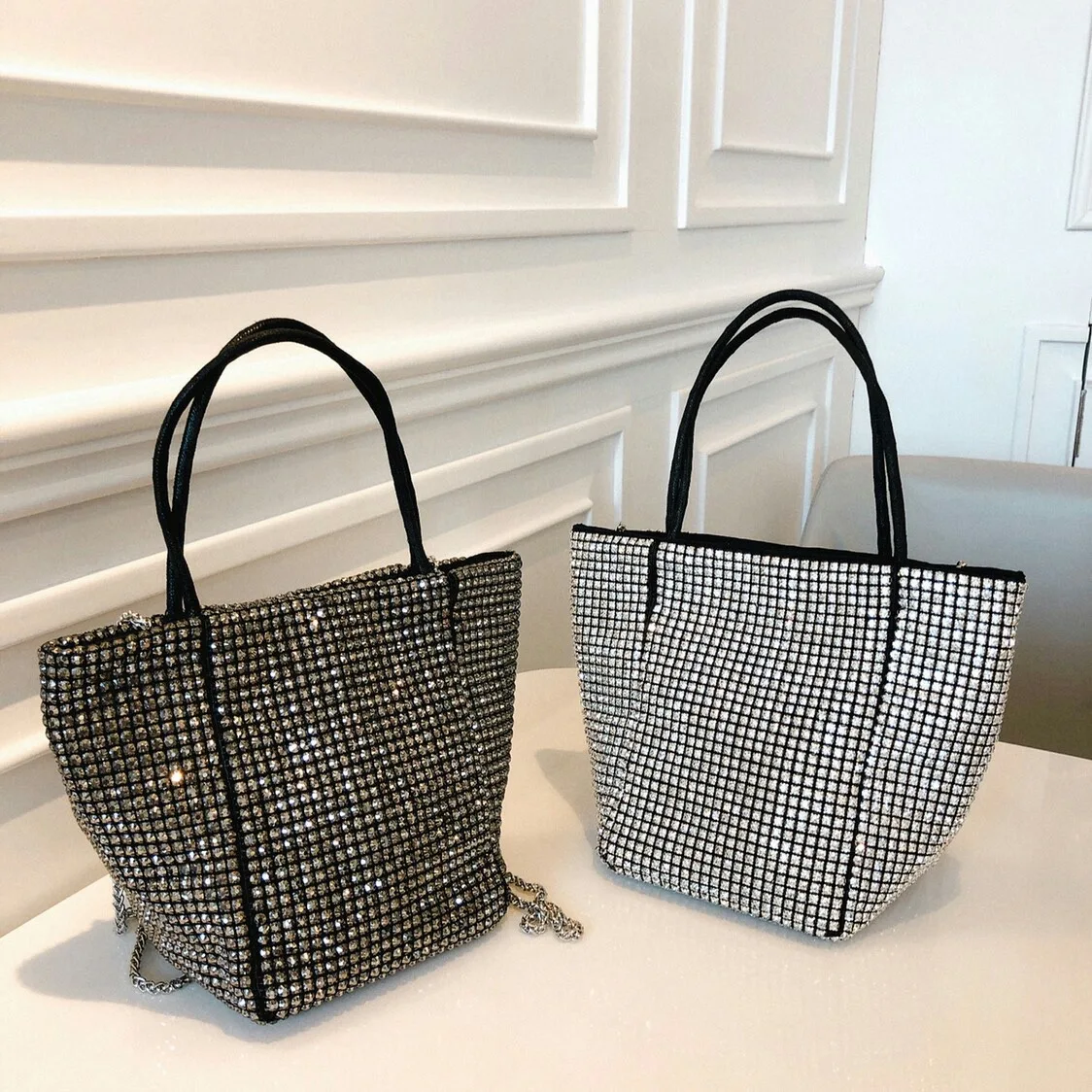

2019 Spring and Summer New Women's Bag Rhinestones Dumplings Bag Wild Shoulder Messenger Bag