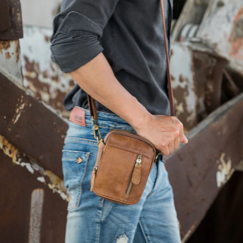 AETOO Casual Bag Crossbody Outdoor Sports Leather Pocket Shoulder Bag Mini Bag Men's Leather Small Man Bag