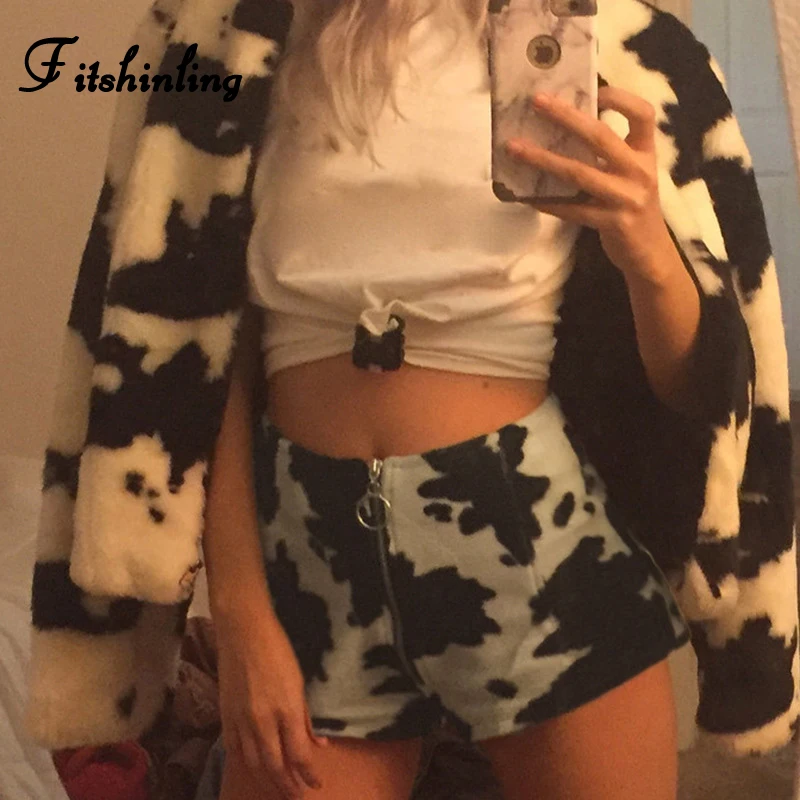 Fitshinling بقرة طباعة عالية الخصر السراويل النساء الملابس 2019 الصيف سستة يصل الأزياء ضئيلة قصيرة feminino الشارع الشهير مثير قيعان Fitshinling بقرة طباعة عالية الخصر السراويل النساء الملابس 2019 الصيف سستة يصل الأزياء ضئيلة قصيرة feminino الشارع الشهير مثير قيعان