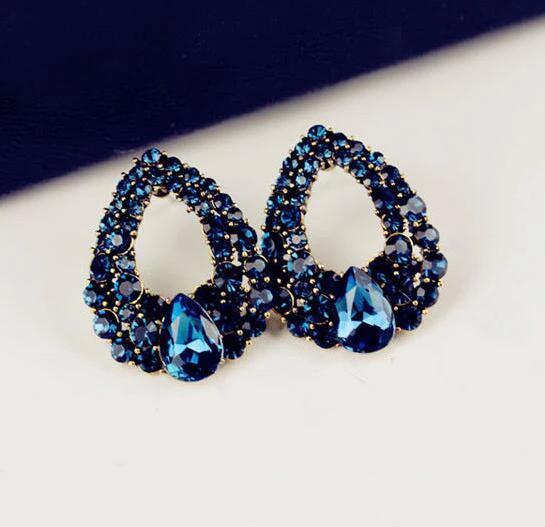 

2019 Fashion Brincos Perlas New Girls Earing Bijoux Blue Zircon Stud Earrings For Women Wedding Jewelry Earings One Direction