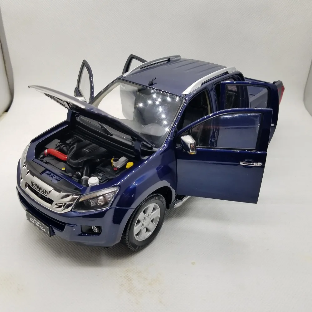 1:18 литья под давлением модель для ISUZU D-MAX синий Пикап сплав игрушечный автомобиль миниатюрная коллекция подарки D MAX DMAX грузовик