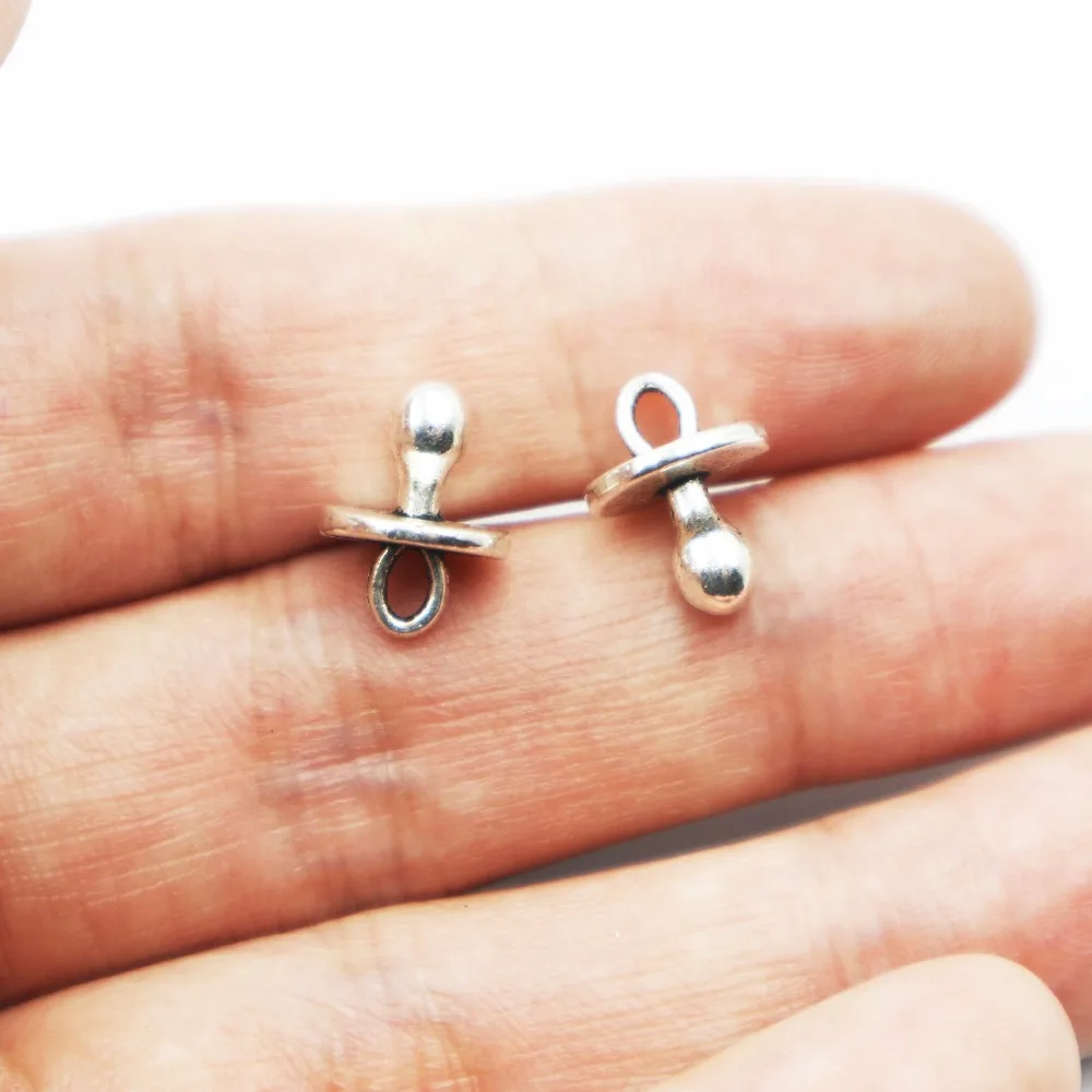 

Hot sell 25pcs metal antique silver charms Nipple charms pendant for necklace jewelry findings