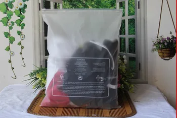 

35*45cm *12mic Clothes Zip Lock Plastic Bag Clear resealable Bag Self Sealing Bag DHLshipping 200pcs/lot