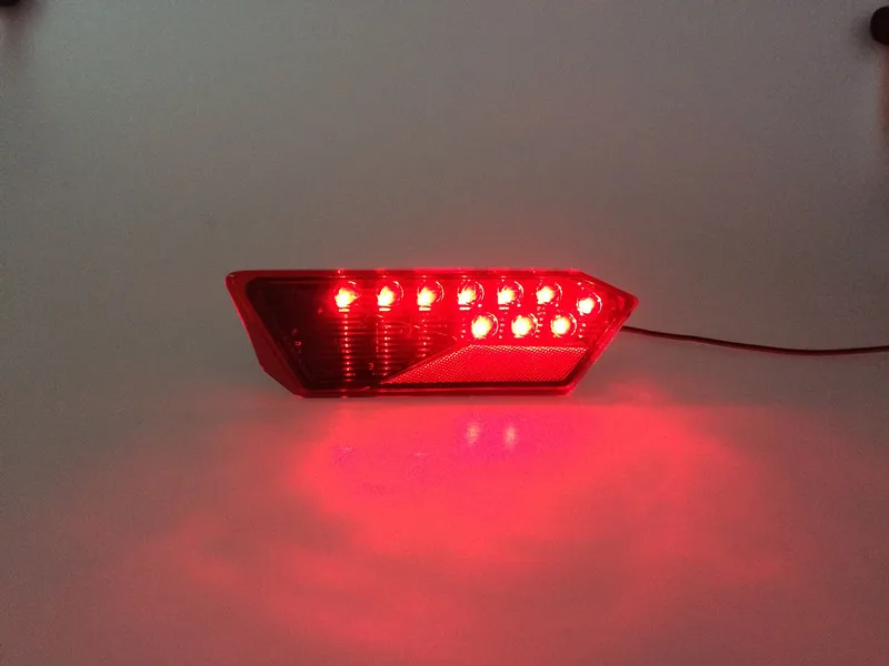 Polaris 1000 tail light 01