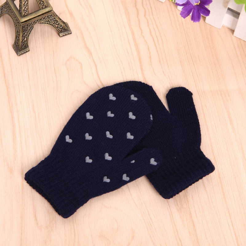 Детские варежки в горошек со звездами и сердечками, мягкие вязаные теплые модные перчатки для мальчиков и девочек, w15