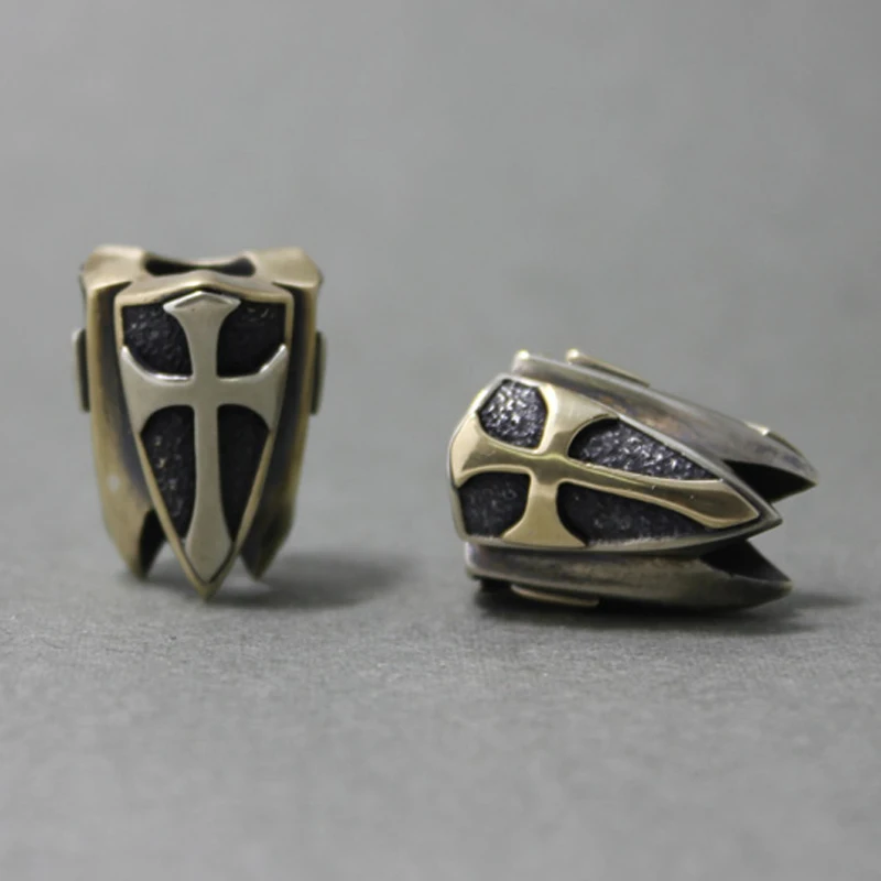 

High Quality Exquisite Shield Brass Knife Beads Umbrella Rope Bead Outdoor EDC Shield Cross Paracord Beads