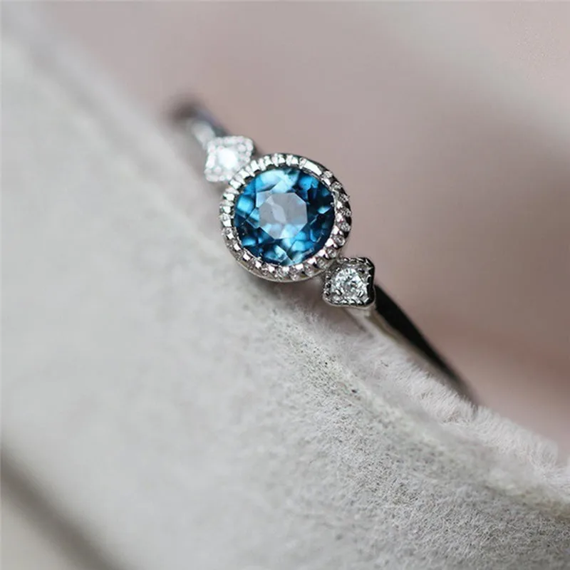 

Size 5 To 10 Blue AAA Zirconia Crystal Wedding Rings For Women Forever Love Promise Engagement Bride Jewelry Birthday Gifts R5NS