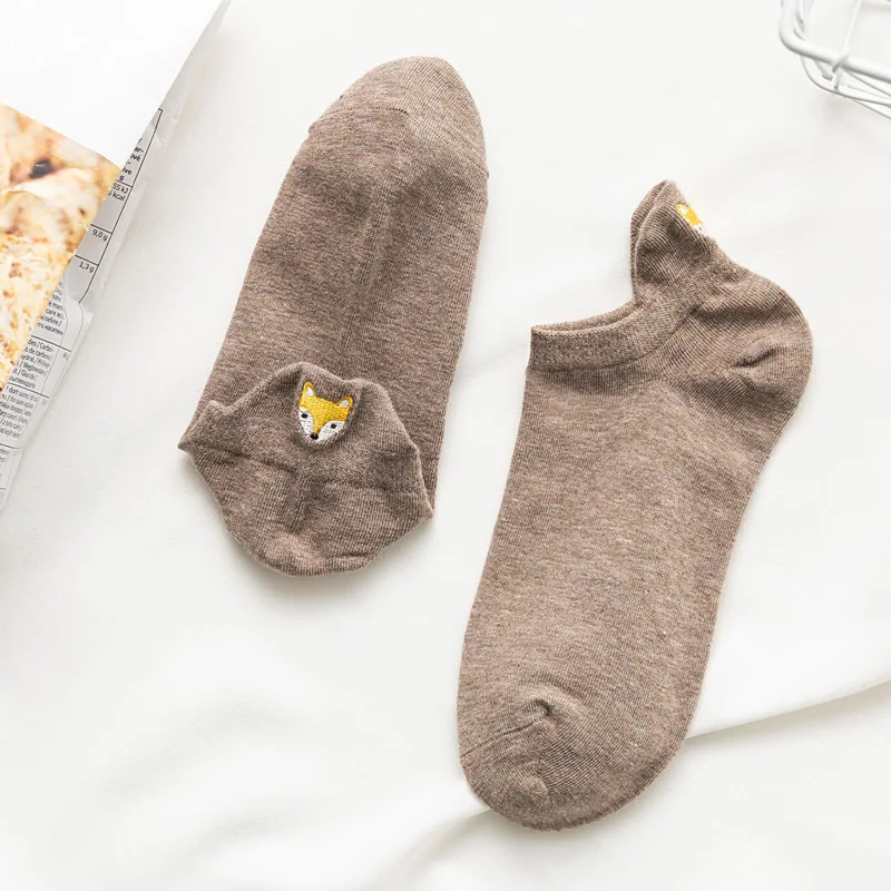 Women-Cartoon-Socks-1-Pair-2019-Spring-New-Fashion-Cute-Ankle-Socks-Girls-Cotton-Fox-Color(7)