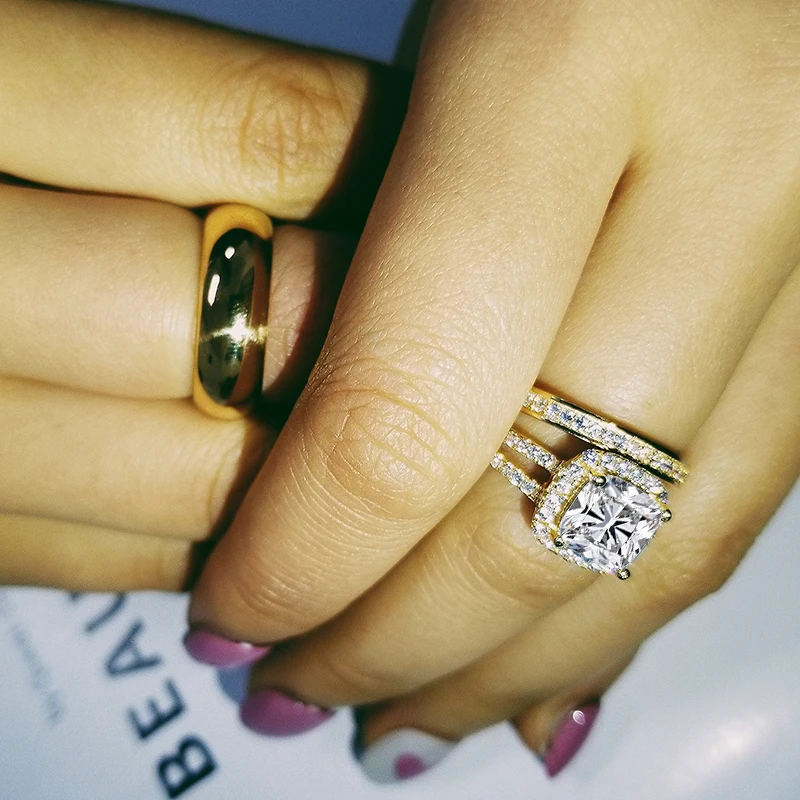

925 Sterling Silver gold color 3pcs in 1 Couple Wedding Ring Set for Bridal Women and men Finger couple pair Jewelry LR4962
