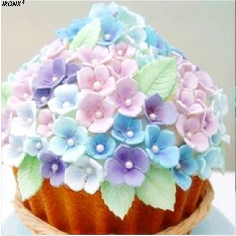 

IRONX DIY Baking Utensil 3pcs/Set Hydrangea Embossing Mold stamp Biscuits Cutting Die Cake Mold LA2