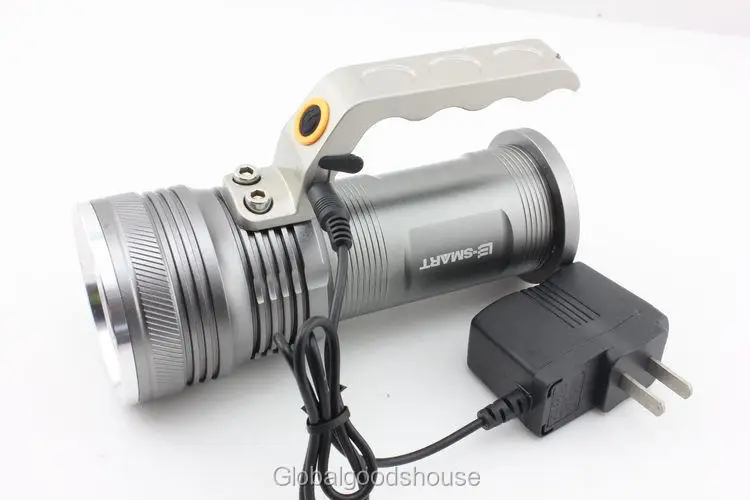 Sale WholeSale 50sets/lot Portable Searchlight Flashlight + Charger + 18650 US cree XPG R5 LED rechargeable waterproof long shots who 3 Sale WholeSale 50sets/lot Portable Searchlight Flashlight + Charger + 18650 US cree XPG R5 LED rechargeable waterproof long shots who 3