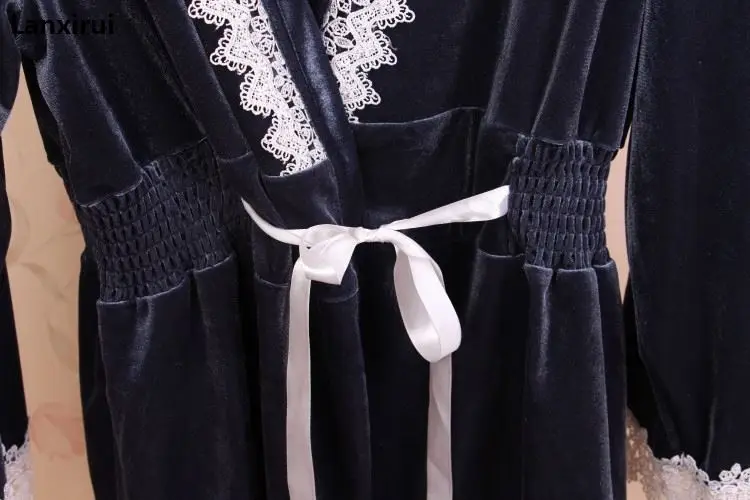 9281867884_237081398